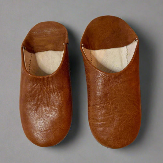 Adult Round-Toe Leather Bottom Slipper