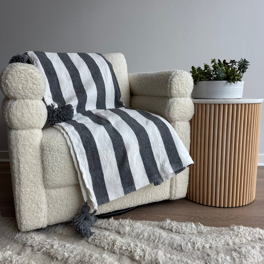 Large Gray and White Stripe